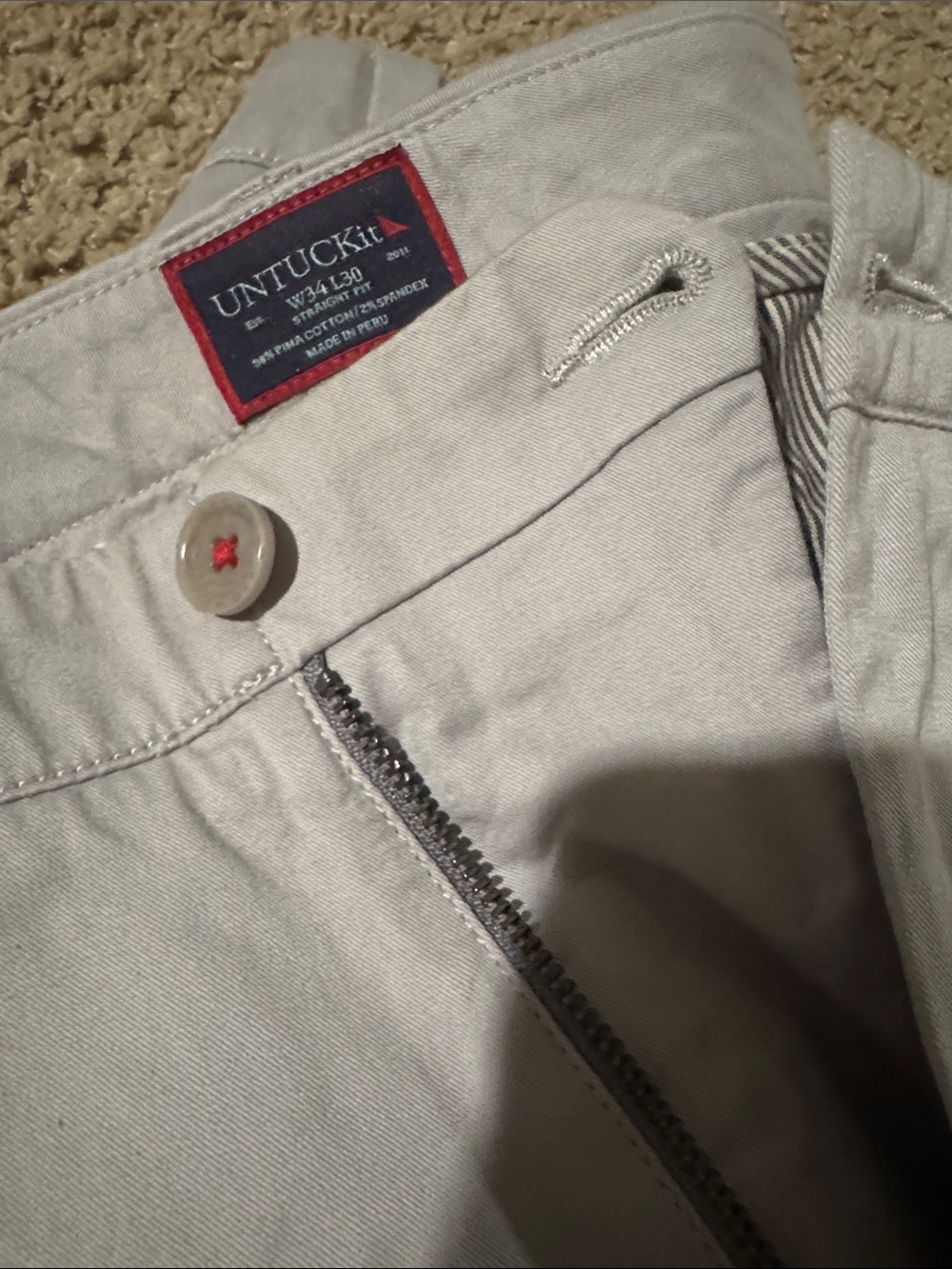 UNTUCKit Light Gray Casual Chinos 34x30